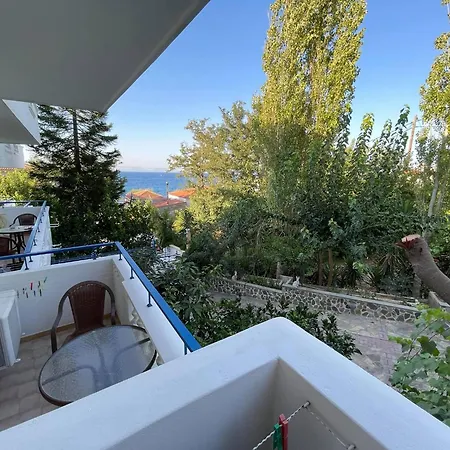 Apartments Zafiria Agios Konstantinos  Exterior photo