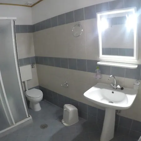 Apartments Zafiria Agios Konstantinos  Exterior photo
