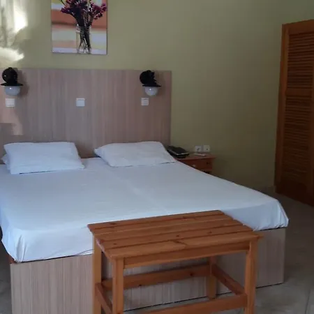 Apartments Zafiria Agios Konstantinos  Exterior photo