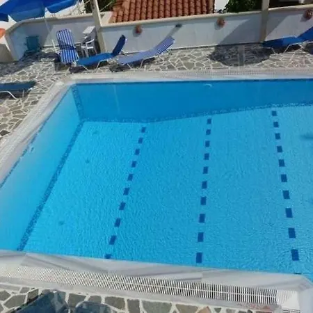 Apartments Zafiria Agios Konstantinos  Exterior photo