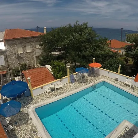 Apartments Zafiria Agios Konstantinos  Exterior photo
