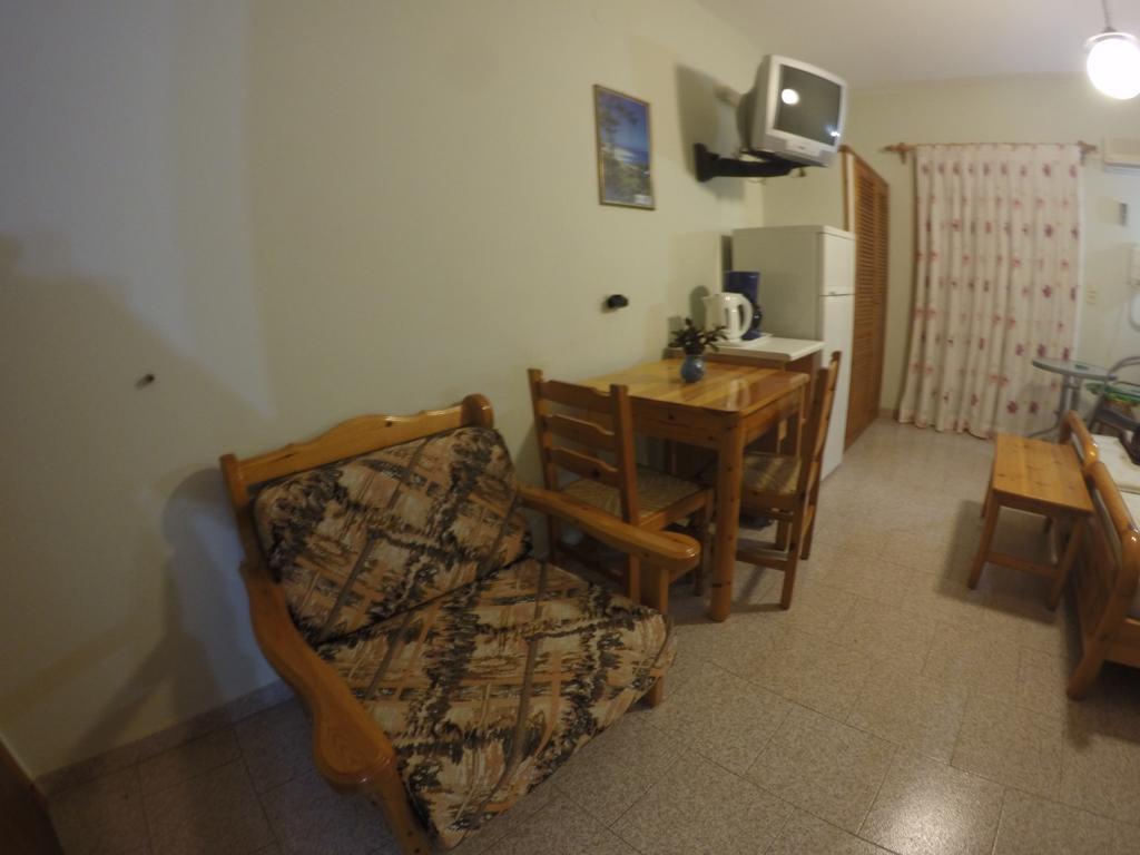 Zafiria Agios Konstantinos (Samos)